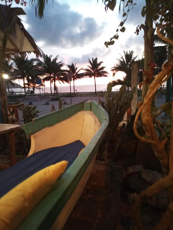 Puerto López Cafe Madame酒店 外观 照片