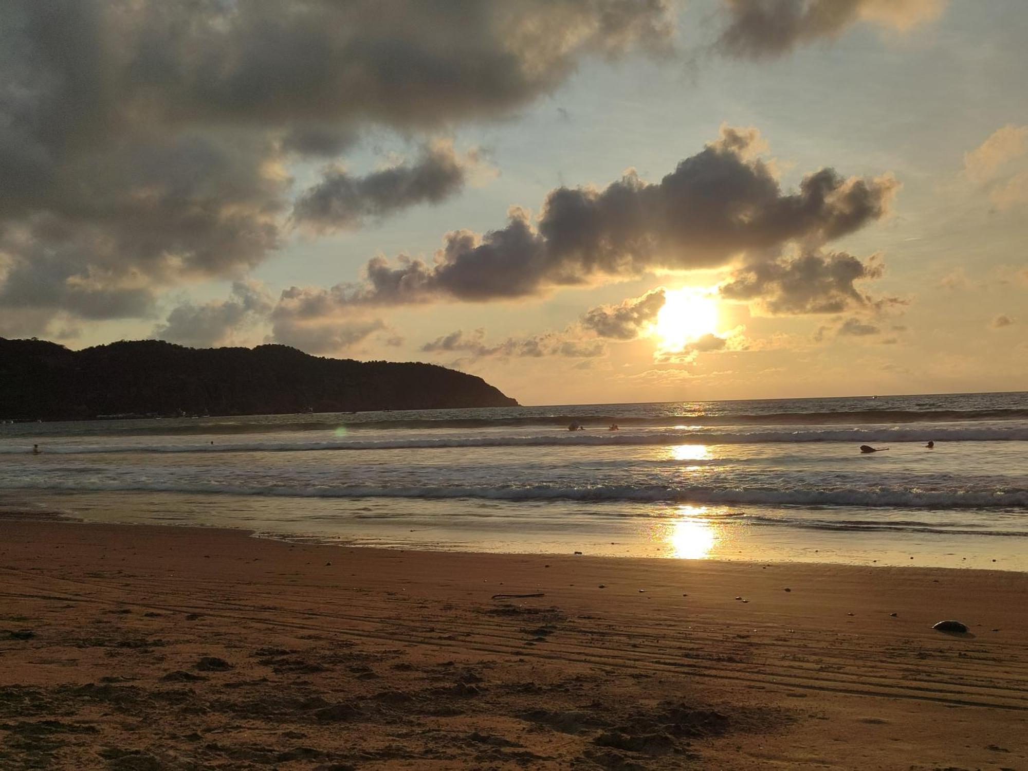 Puerto López Cafe Madame酒店 外观 照片