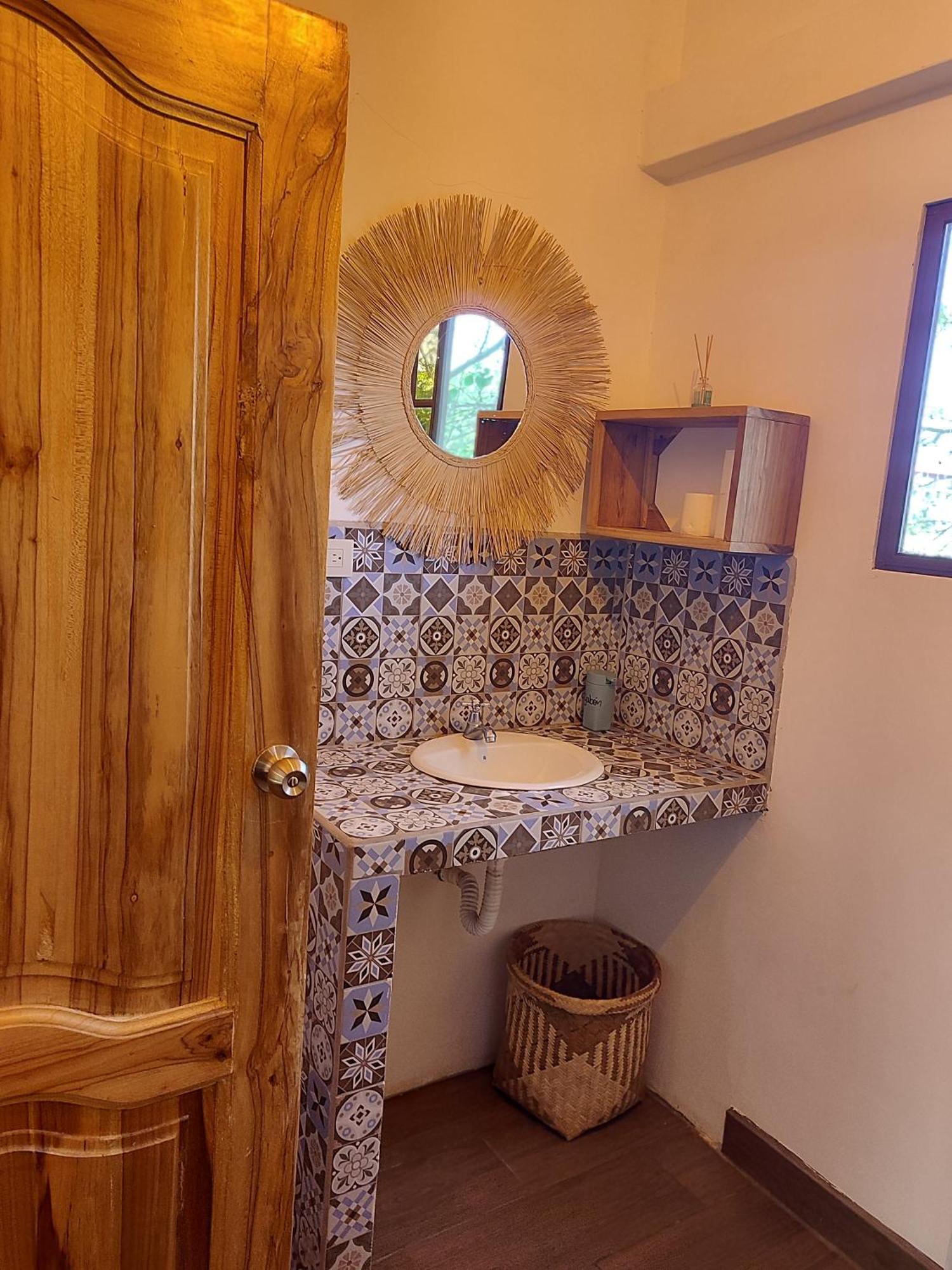 Puerto López Cafe Madame酒店 外观 照片